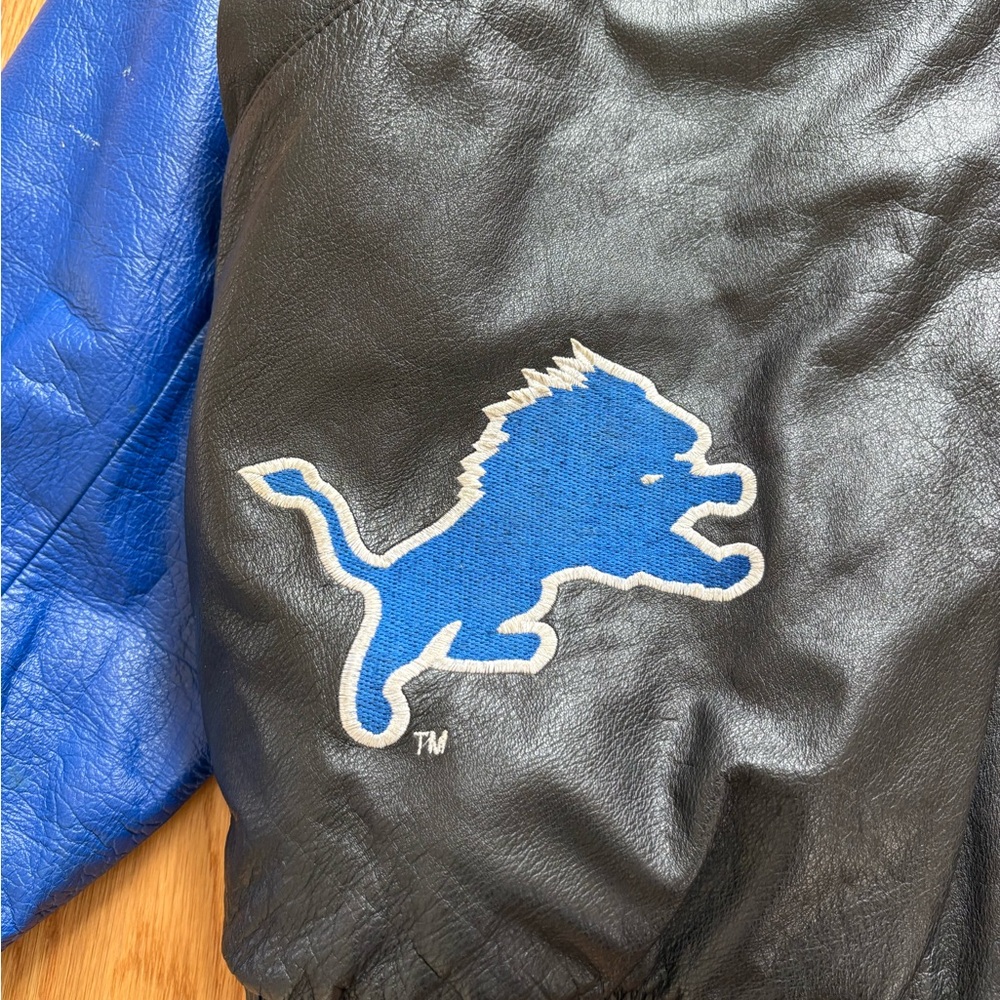 Detroit Lions Logo Athletic Sharktooth Vintage 90s Leather Jacket Moore Signed L - Picture 8 of 16
